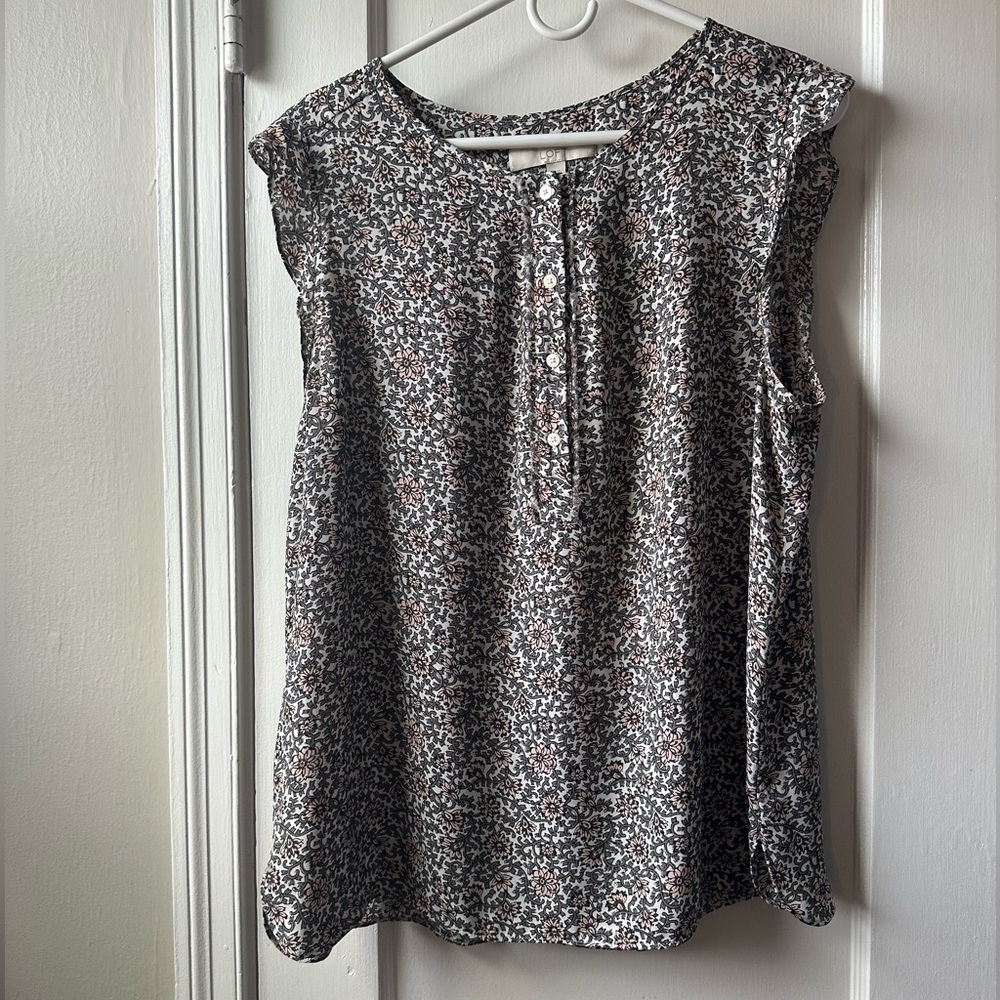 LOFT Floral Print Sleeveless Blouse - Black and White